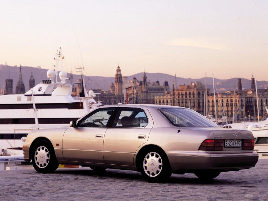  Lexus LS400 1995 года  (EU) (фото 3 из 7)
